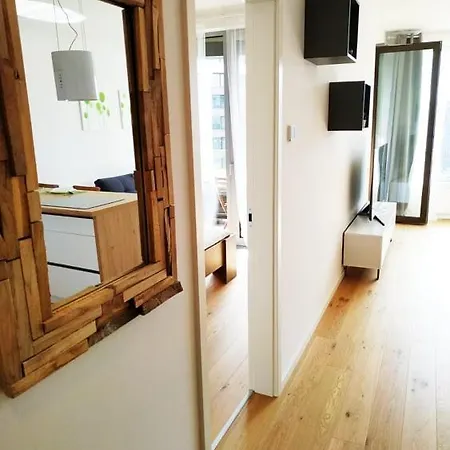 Sag Sky Park Castle Wiev Free Parking Free Wifi * Bratislava