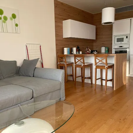 Sag Sky Park Castle Wiev Free Parking Free Wifi Pozsony